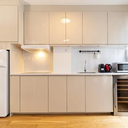 Lovely Flat Close To Arc De Triomphe Apartman Párizs